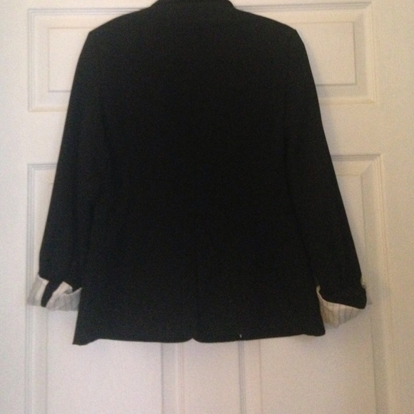 Single Button Black Blazer - image 3