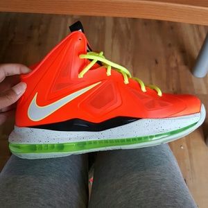 Nike Lebron X***CLOSING CLOSET ***