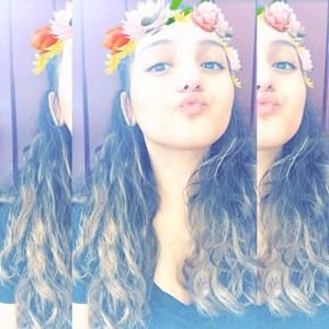 Meet your Posher, Chaimaa