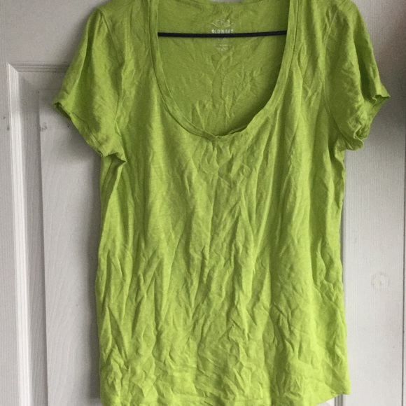 scooped neck tee