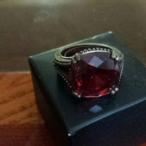 Fashion ring