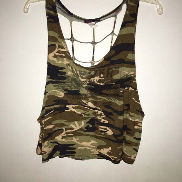 "NEVER SAY NEVER" CAMO TANK 🍃