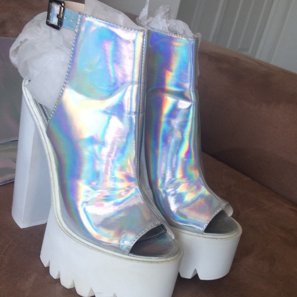 ❗️SOLD❗️✨BUNDLE DEAL✨ - Picture 2 of 4