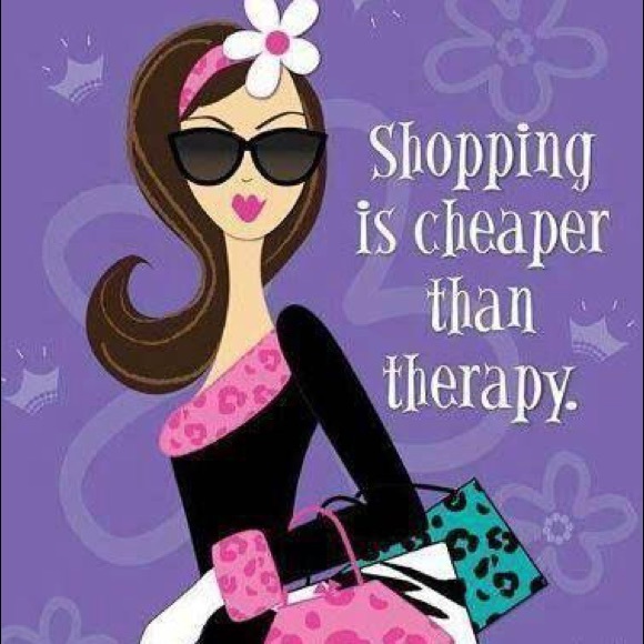 Hi there! Make an offer! Cleaning my closet out!π - Picture 2 of 4