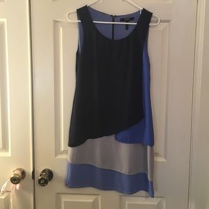 BCBG flowy color block dress in size 0