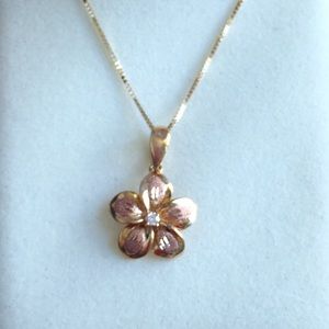 14K Gold Flower Necklace