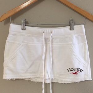 Hollister cream white drawstring mini skirt XS