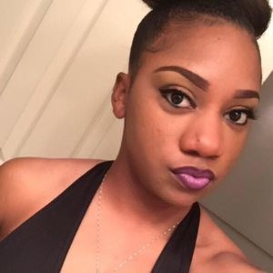 Meet your Posher, Imane