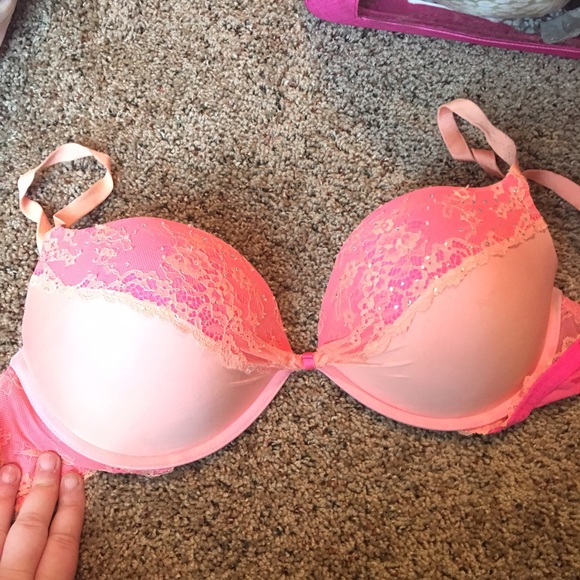 Victoria secret 38D
