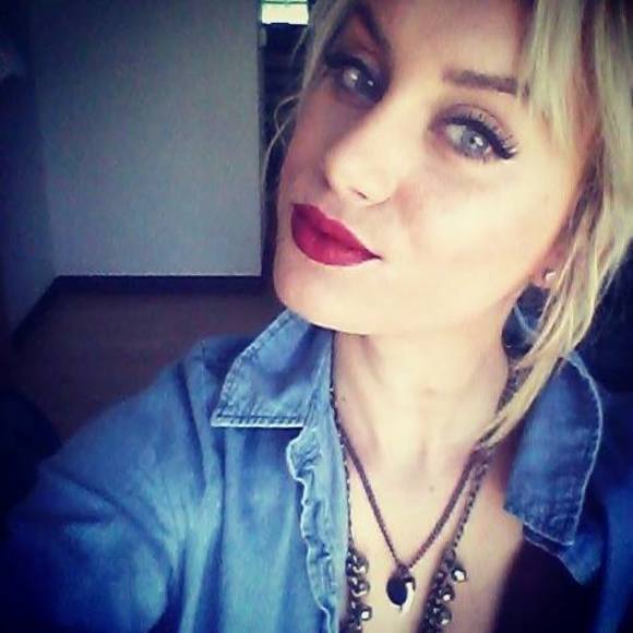 Meet your Posher, Samantha - Picture 1 of 1