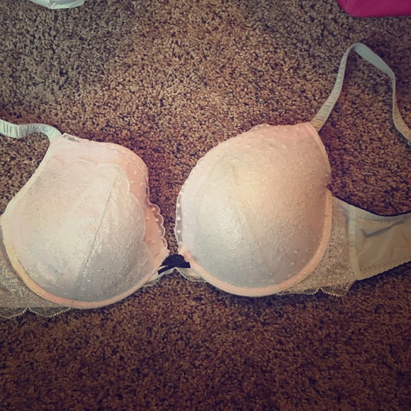 Victoria secret 38D