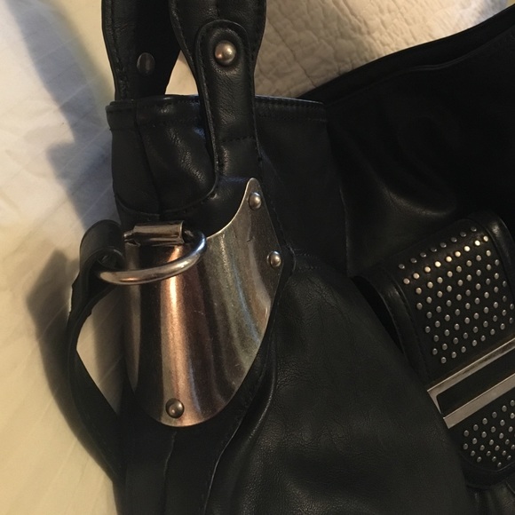 Jessica Simpson faux leather hobo bag. NWOT - Picture 3 of 4