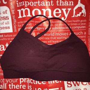 Lululemon sports bras