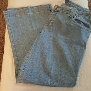 Venezia Jeans  SZ 2 red triangle = 16W
