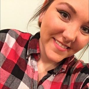 Meet your Posher, Alexandria