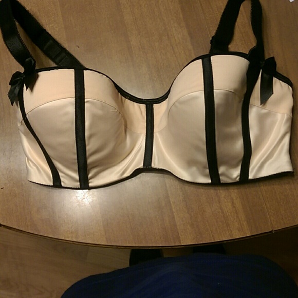 32FF Bra