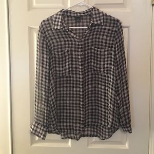 Club Monaco 100% silk shirt