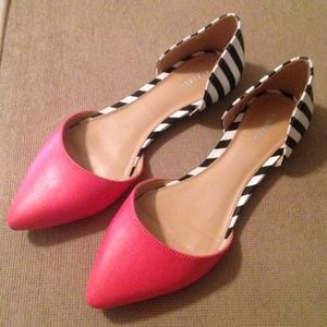 Express coral and striped flats