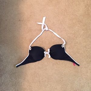 VS swimsuit top