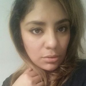 Meet your Posher, Elena