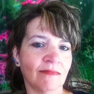 Meet your Posher, Deborah