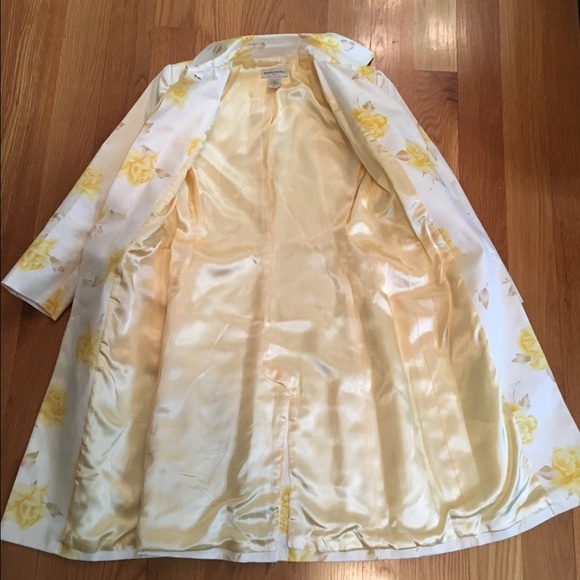 Stunning Banana Republic Spring Coat 🌸 - Picture 4 of 4