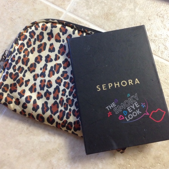 Sephora smokey pallet