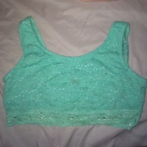 turquoise crop tank top. never worn!!