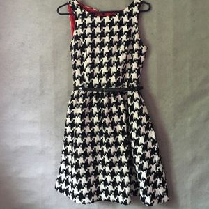 Jessica Simpson Houndstooth Dress