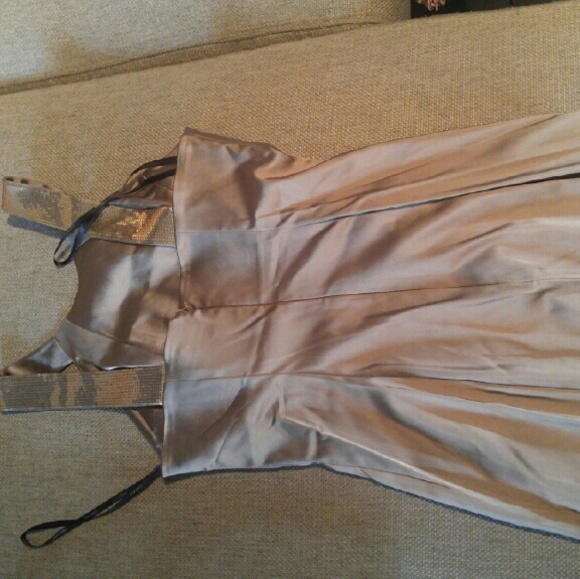 🎉SALE🎉 STUNNING GOLDEN Calvin Klein DRESS - Picture 3 of 4