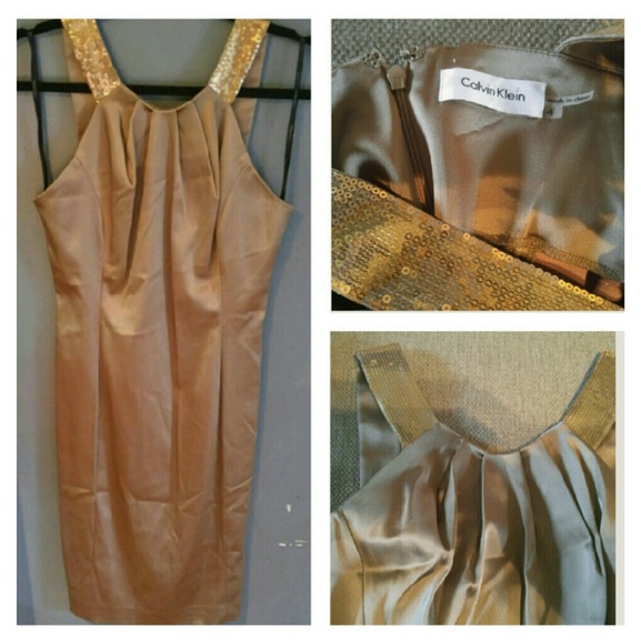 🎉SALE🎉 STUNNING GOLDEN Calvin Klein DRESS - Picture 2 of 4