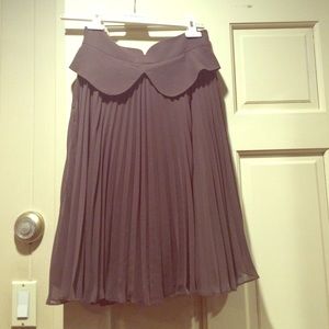 Pleated high waisted skirt