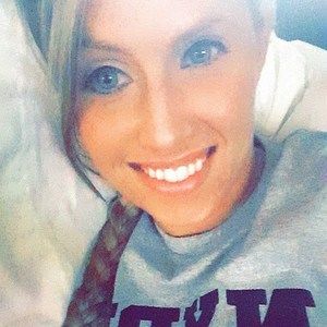 Meet your Posher, Bee