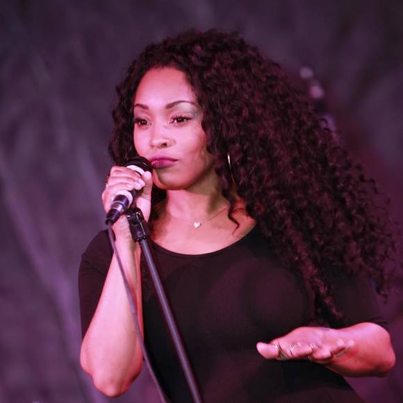 Meet your Posher, Tiffanie