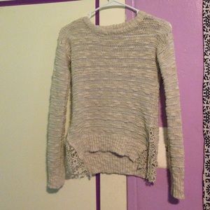 Cream/White Sweaters