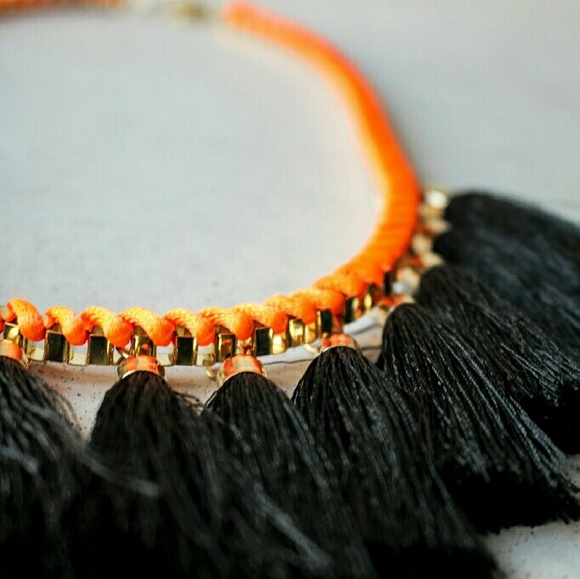 Orange black tassel curb link statement necklace - Picture 4 of 4
