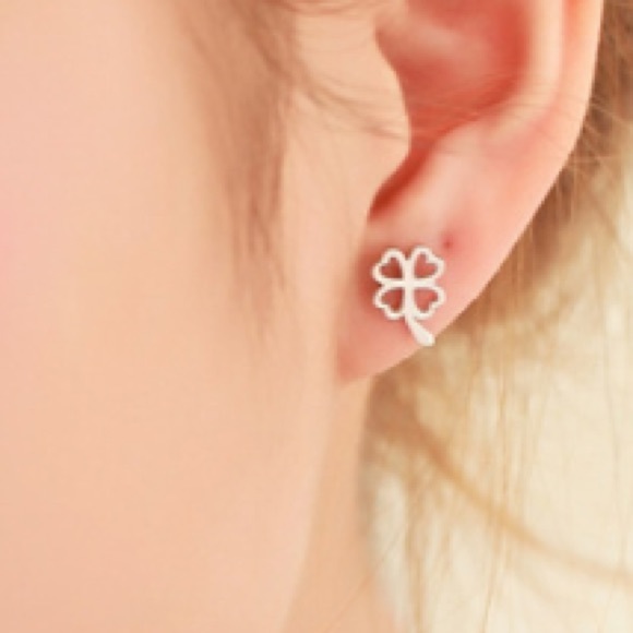 925 Sterling silver 4 leaf lucky clover earrings - Picture 4 of 4