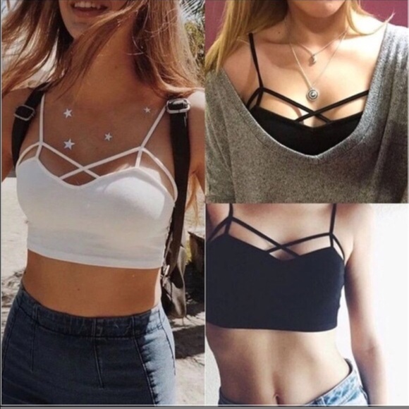 White bralette/crop top - Picture 3 of 3