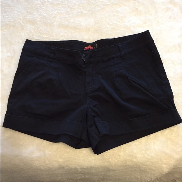 Black cotton shorts - Picture 1 of 1