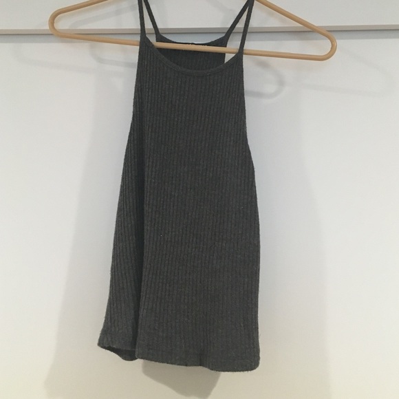Brandy Melville crop top
