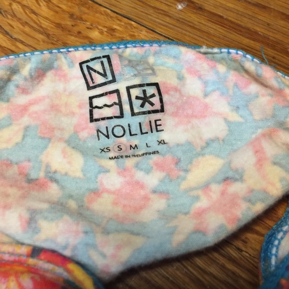 Floral Pacsun Bandeau 🌸☀️ - Picture 3 of 4