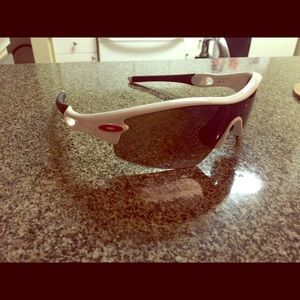 Brand new white Oakley radar sunglasses!