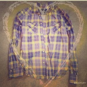 💛Plaid American Eagle button down top💙