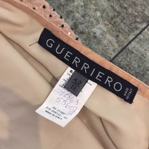 Guerriero beaded skirt with fur at the bottom - Picture 2 of 3