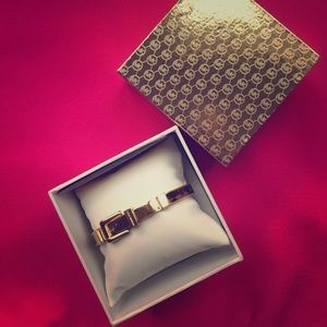 ✨Reduced price! Michael Kors Bracelet