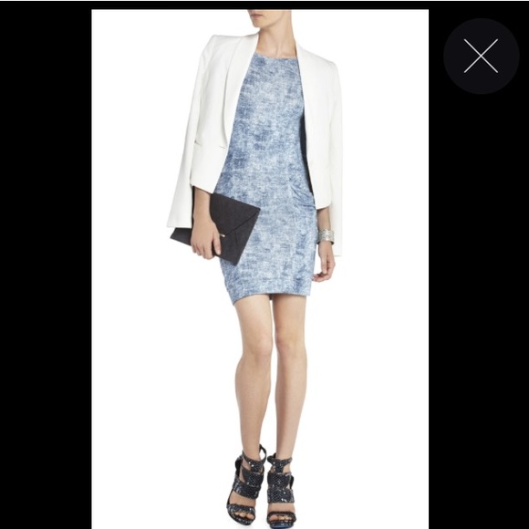 BCGG Christa Raglan-Sleeve Tunic Dress in blue