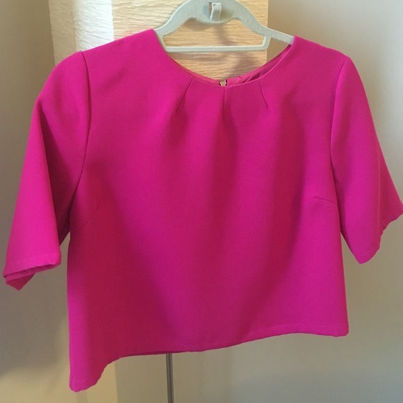 Francesca's Quinn Crop Top - Picture 3 of 4