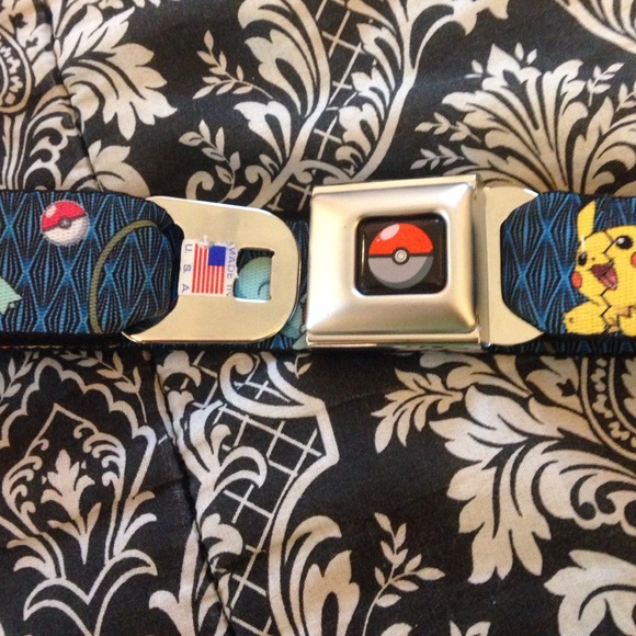 SOLD on Mercarii - Picture 2 of 4