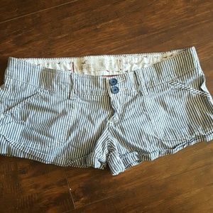 Hollister Shorts - Perfect for Summer!
