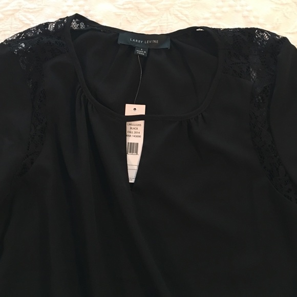 Lovely black blouse/shirt by Larry Levine - Picture 3 of 4